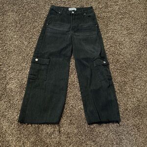 Women's Black Cargo Jeans S.O.N.G.